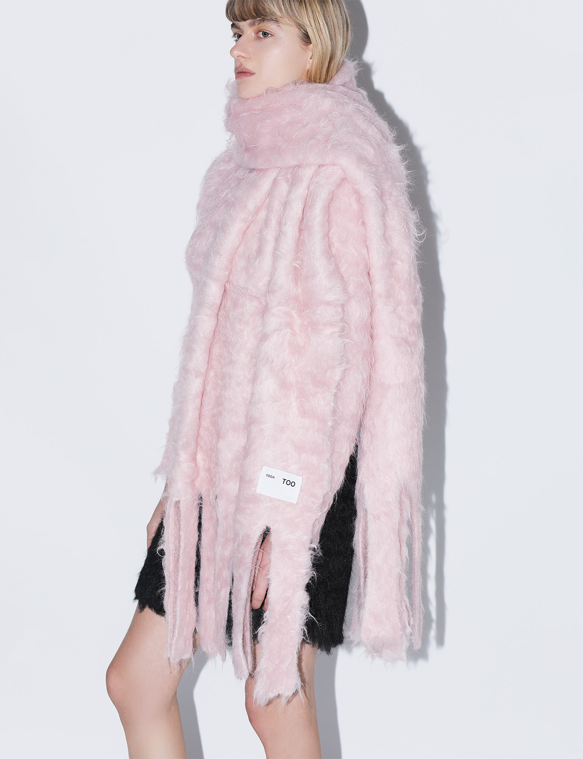 SHAGGY KNIT STOLE