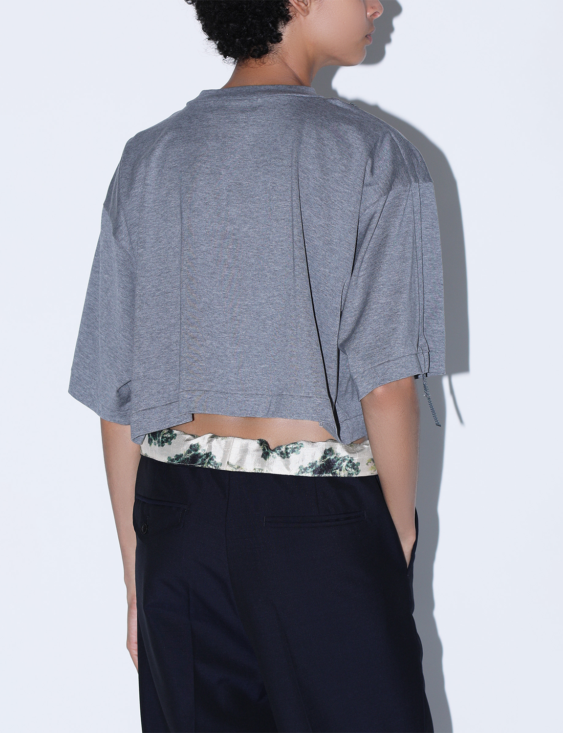ZIP SLEEVE TEE