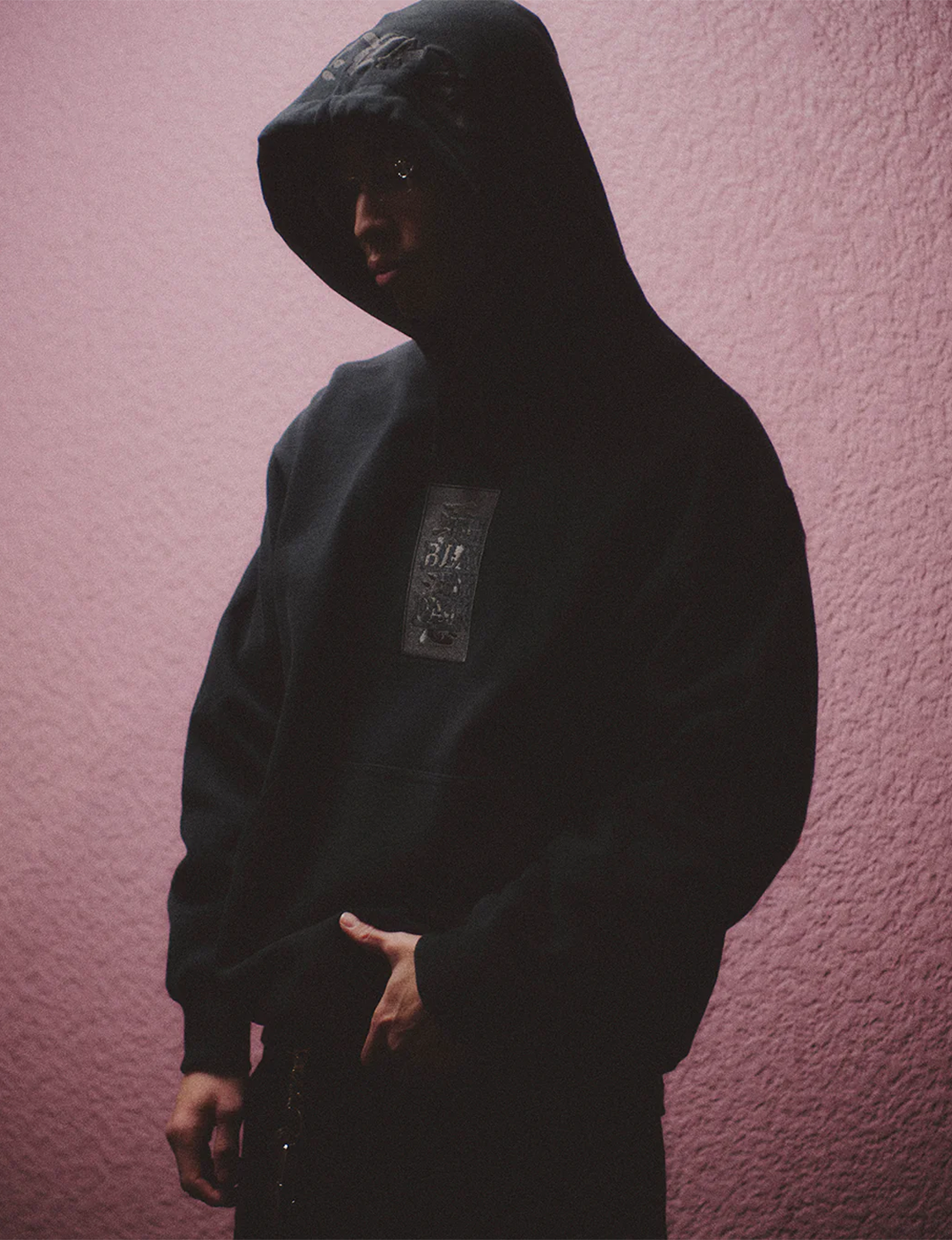 BlackEyePatch - HWC LABEL HOODIE – Stactile BlackEyePatch - HWC LABEL HOODIE – Stactile