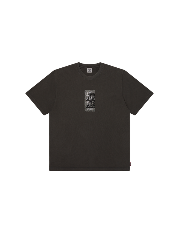 RHINESTONE GRAYSCALE HWC LABEL TEE