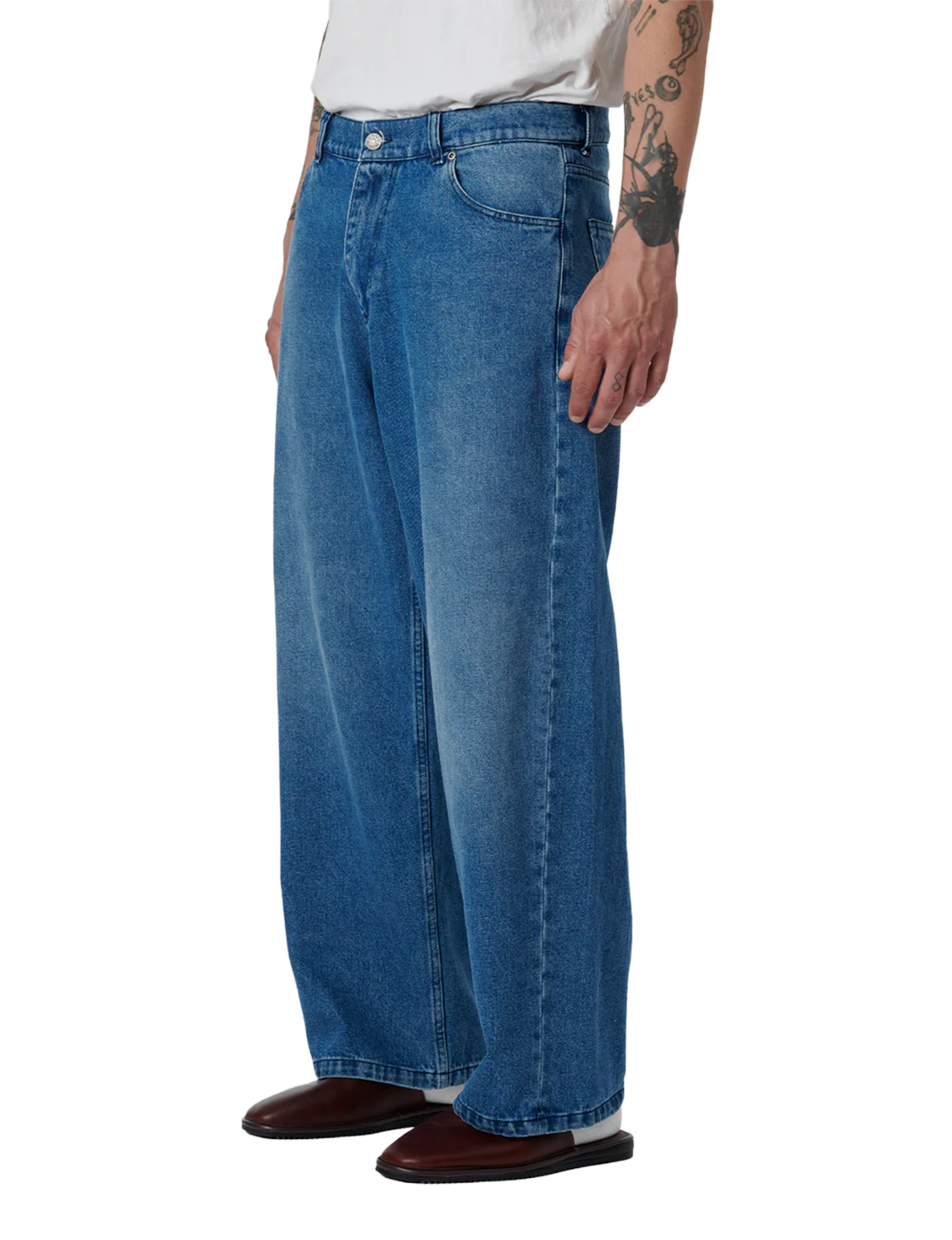 SUN DYED BAGGY DENIM – VINTAGE BLUE