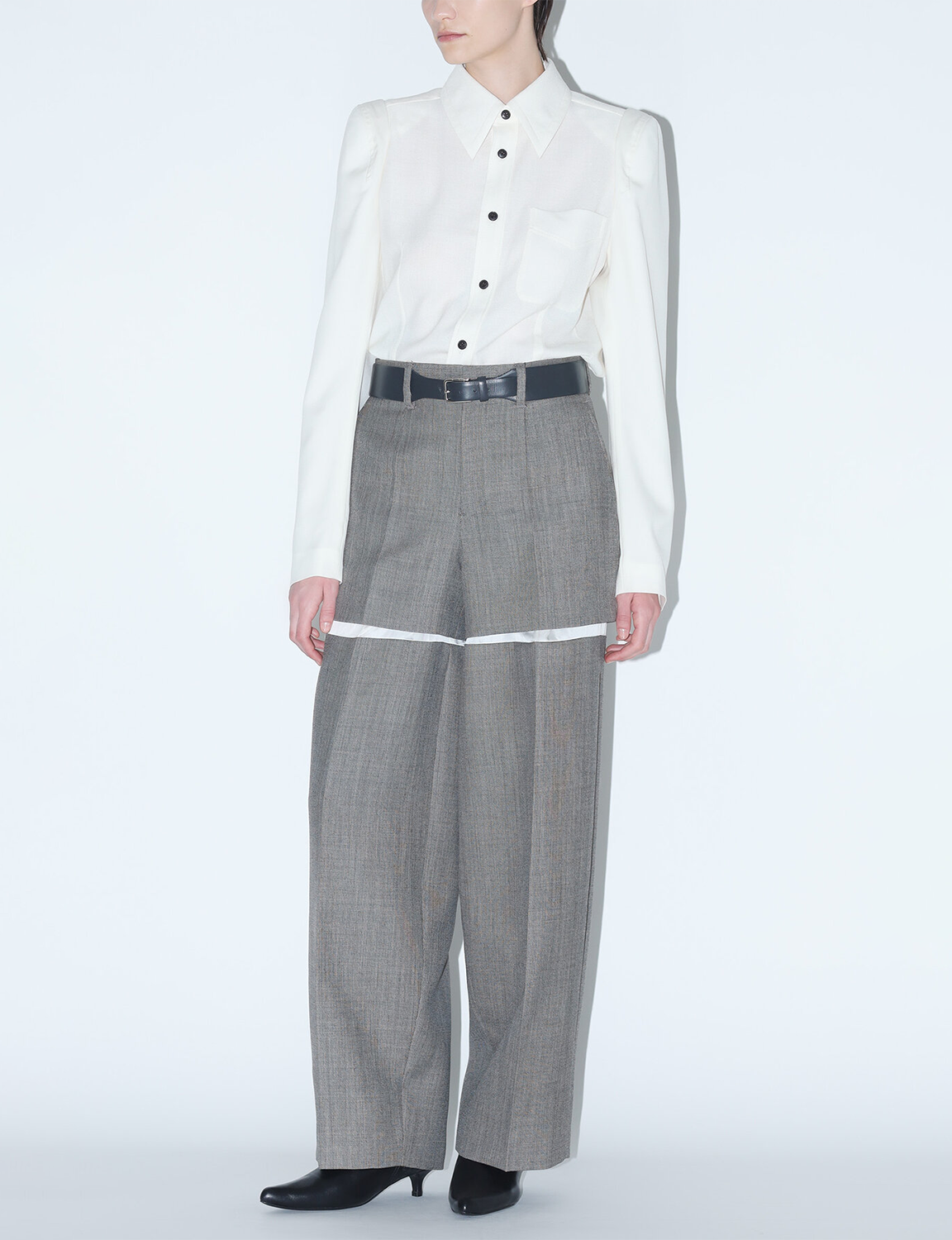 SLIT TROUSERS