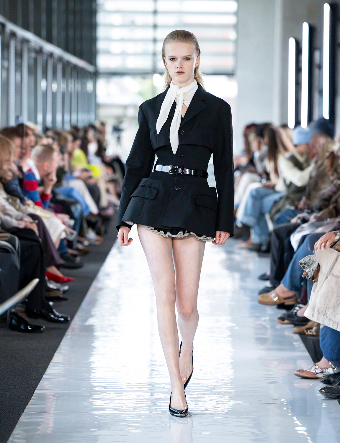 RIBBED WAIST JACKET
