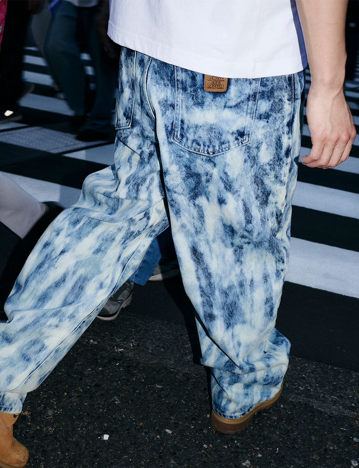 BRUSH EXTRA BAGGY JEANS