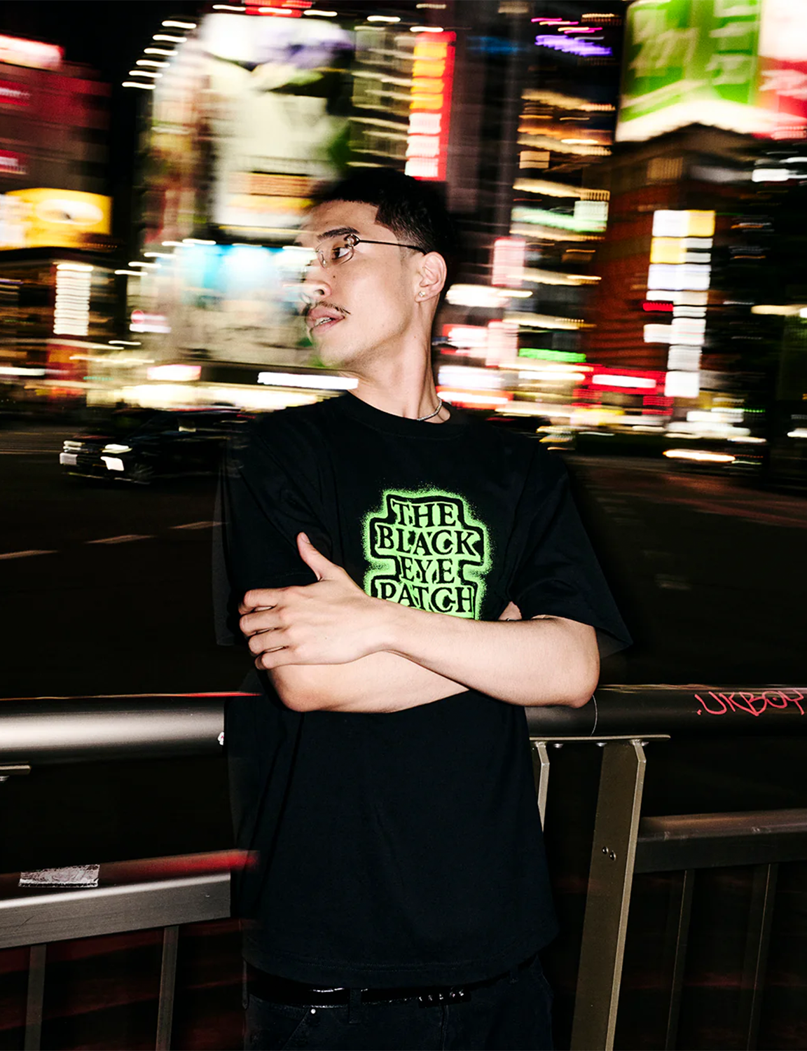 GLOW IN THE DARK SPRAYED OG LABEL TEE