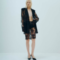 KANAKO SAKAI(カナコサカイ) 2026FW LACE TAILORED BLAZER リバーレーステーラードジャケット ブラック 着用イメージ