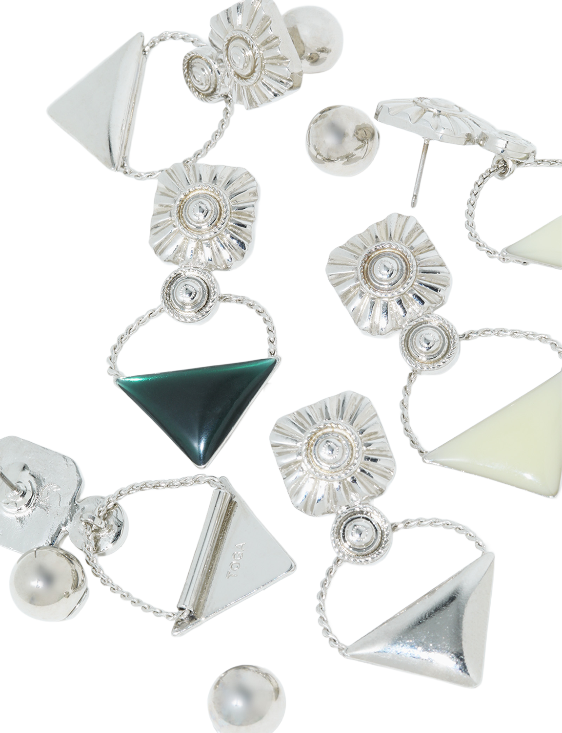 TRIANGLE PIERCED EARRINGS
