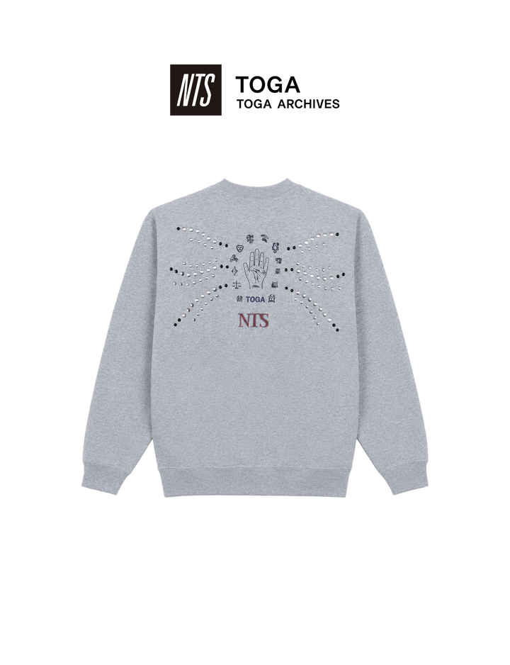 TOGA × NTS(トーガ・エヌティーエス) 2026FW スウェット 通販