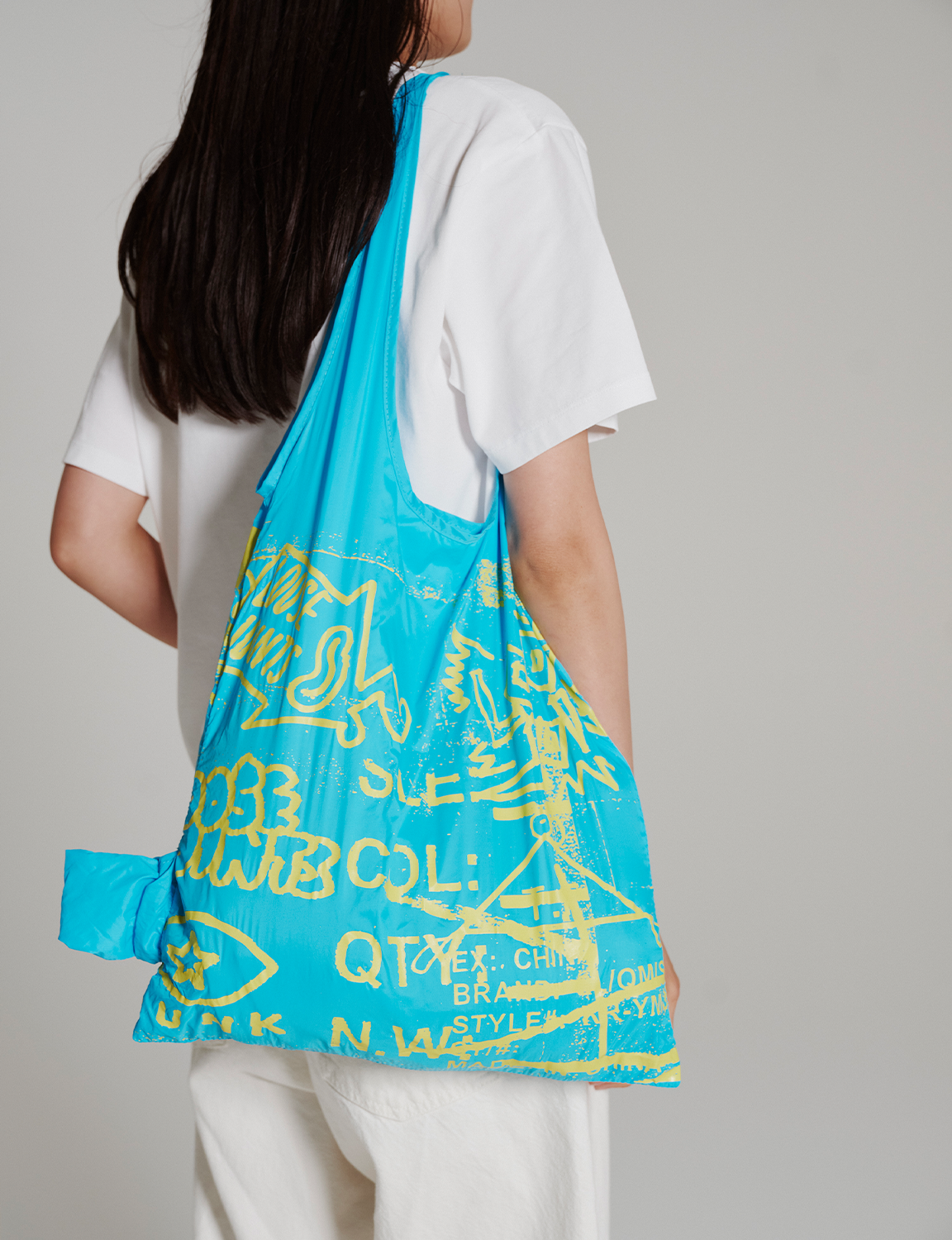 TOMOO GOKITA - 'V.P' TOTE
