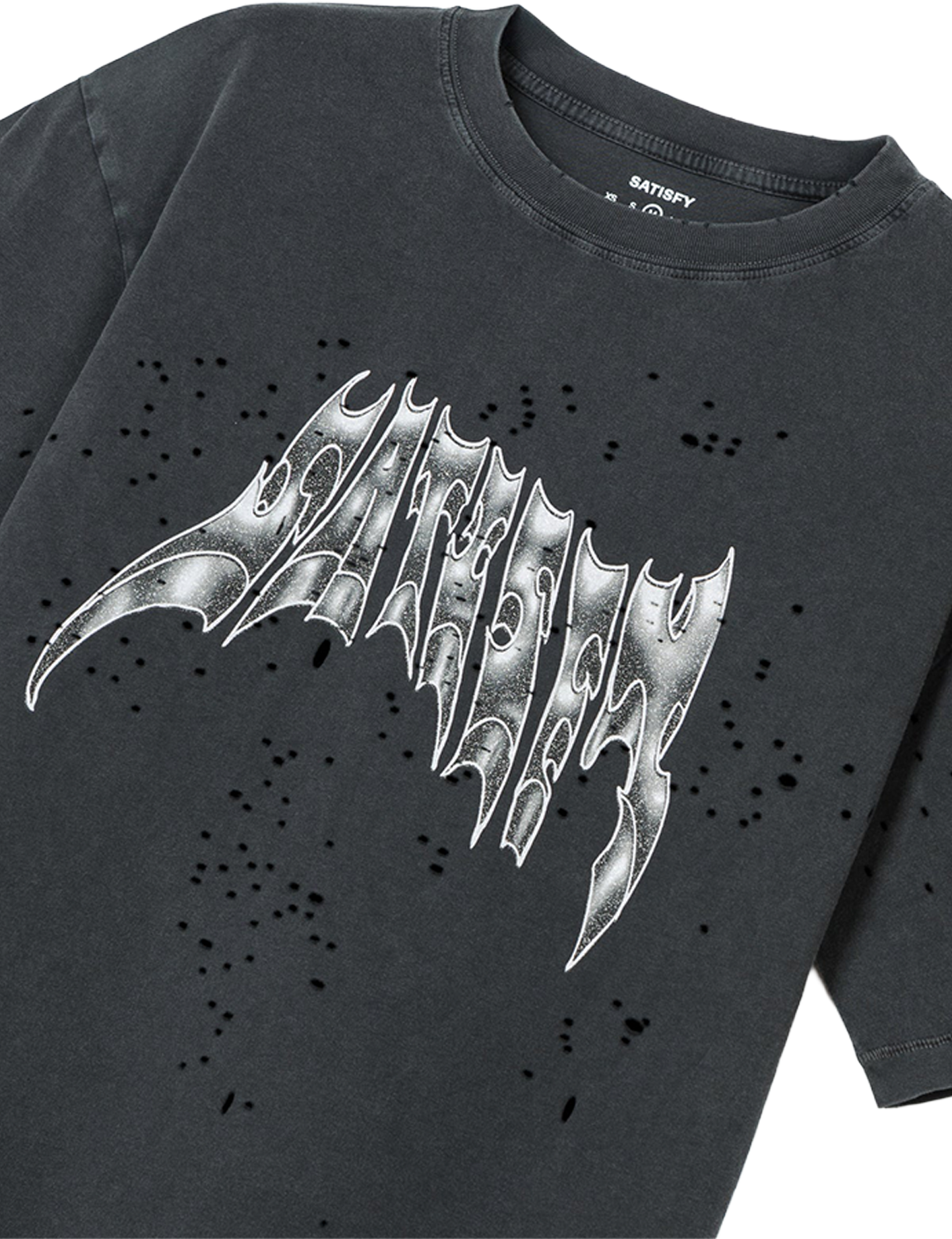 SATISFY(サティスファイ) 2026FW MothTech™ T‑Shirt ランニングTシャツ エイジドブラック 斜め前