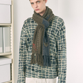 PHINGERIN(フィンガリン) 2026FW PG1 BIG SCARF フリンジ ビッグマフラー マルチカーキ 着用イメージ