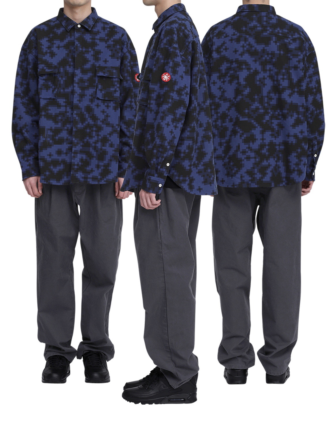 C.E CAV EMPT(シーイー) 2026FW DIGI8 FLANNEL BIG SHIRT フランネルビッグシャツ ネイビー 着用イメージ