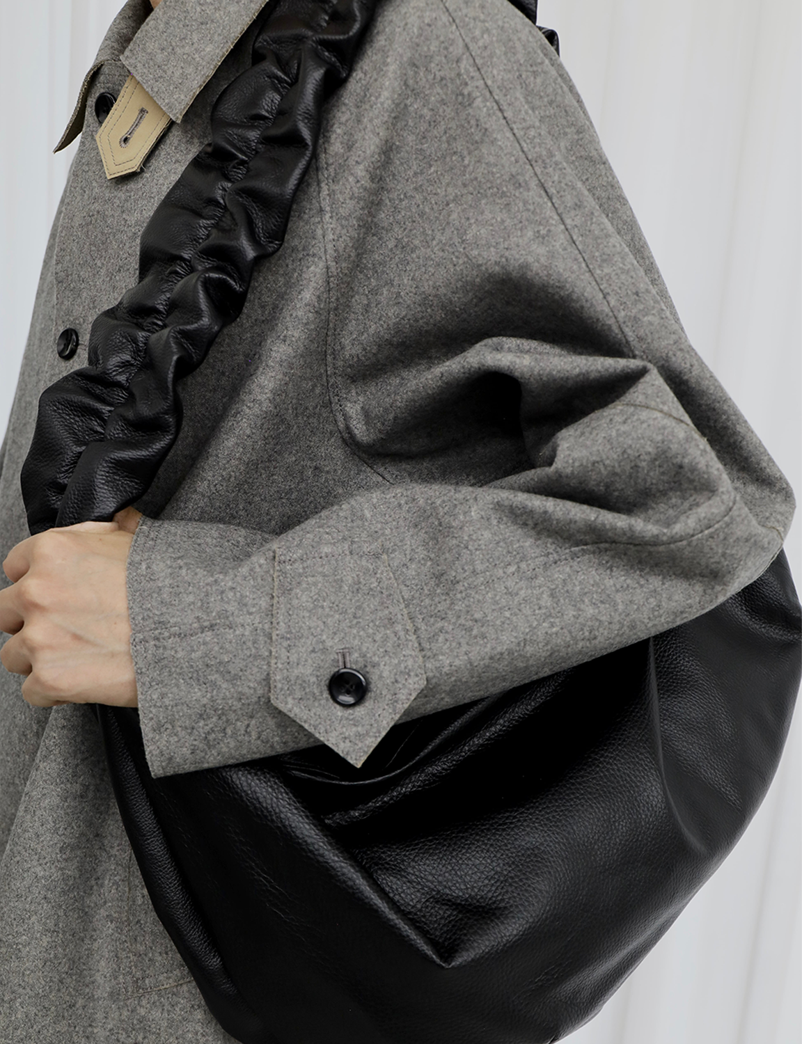 BLACK STEERHIDE OFFICE BAG