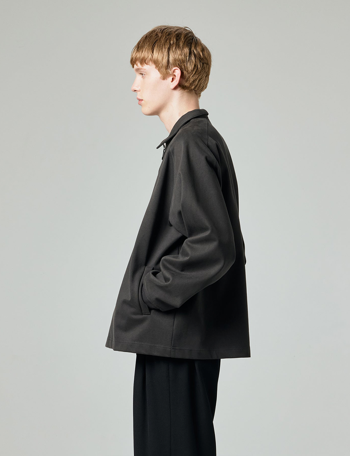 AERO STILL HALF ZIP SWEAT SHIRT