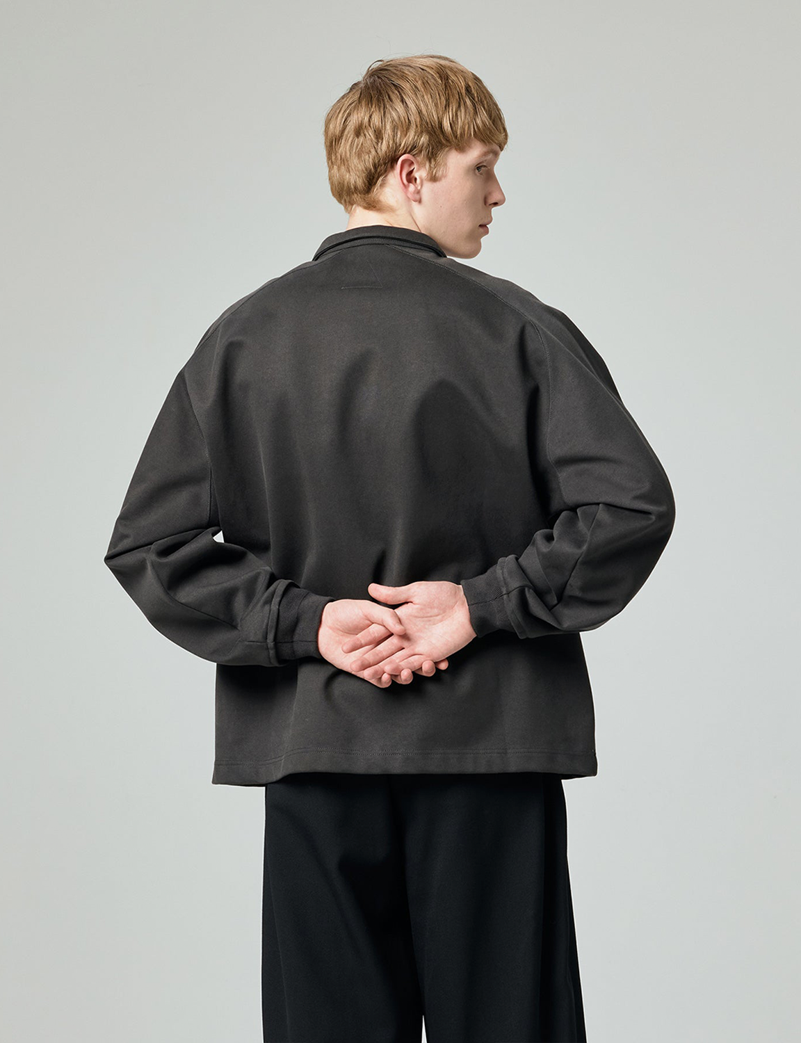 AERO STILL HALF ZIP SWEAT SHIRT