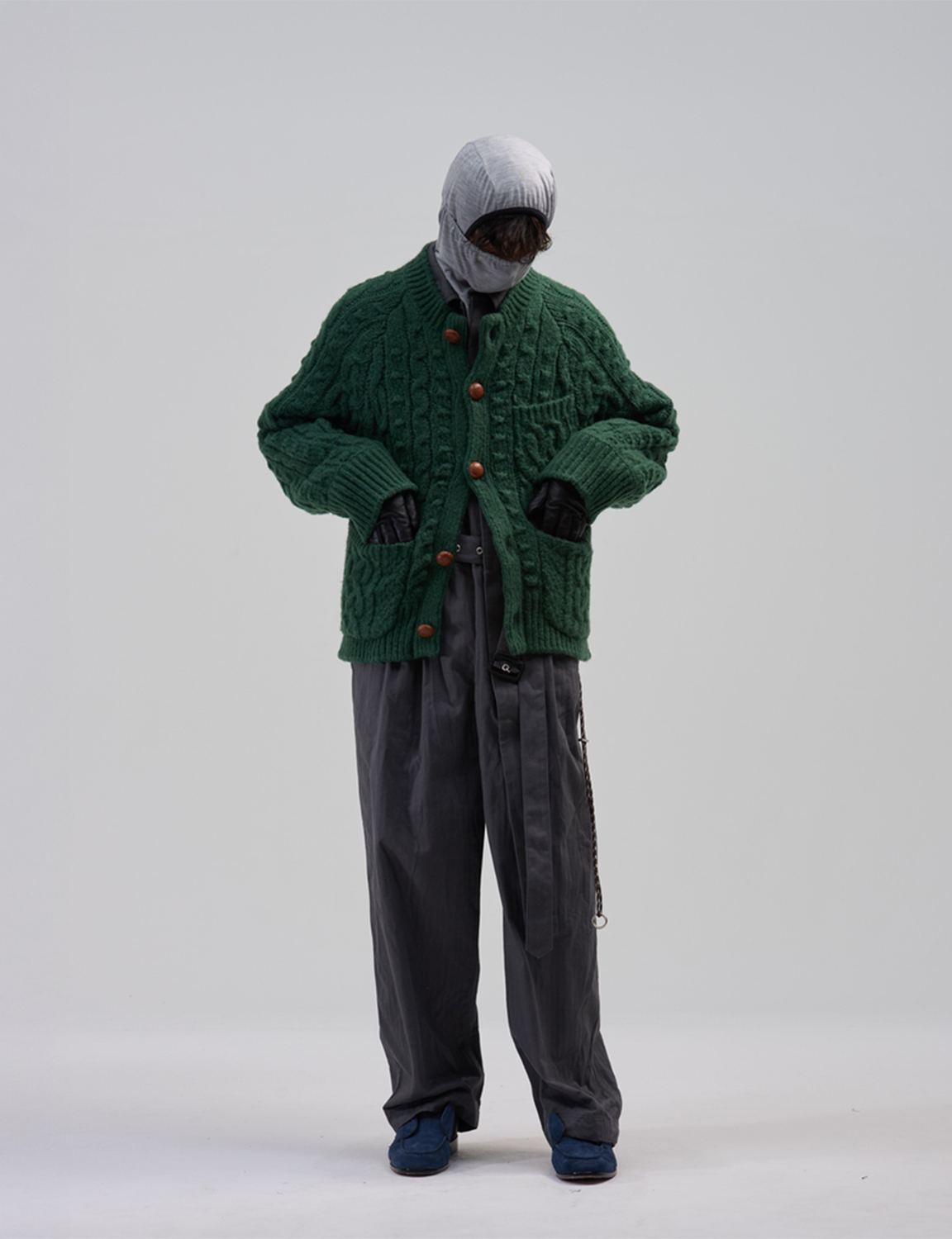 BED j.w. FORD(ベッドフォード) 2026FW Cowichan カウチンニットカーディガン グリーン 着用イメージ