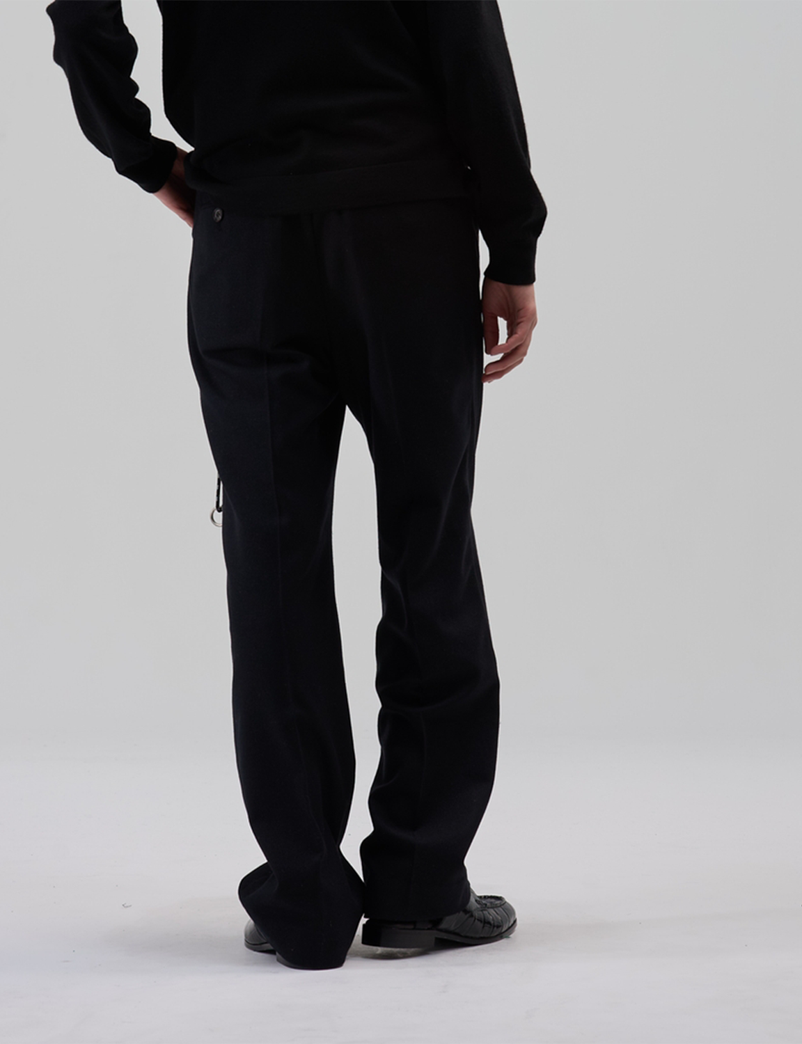 4 Pockets