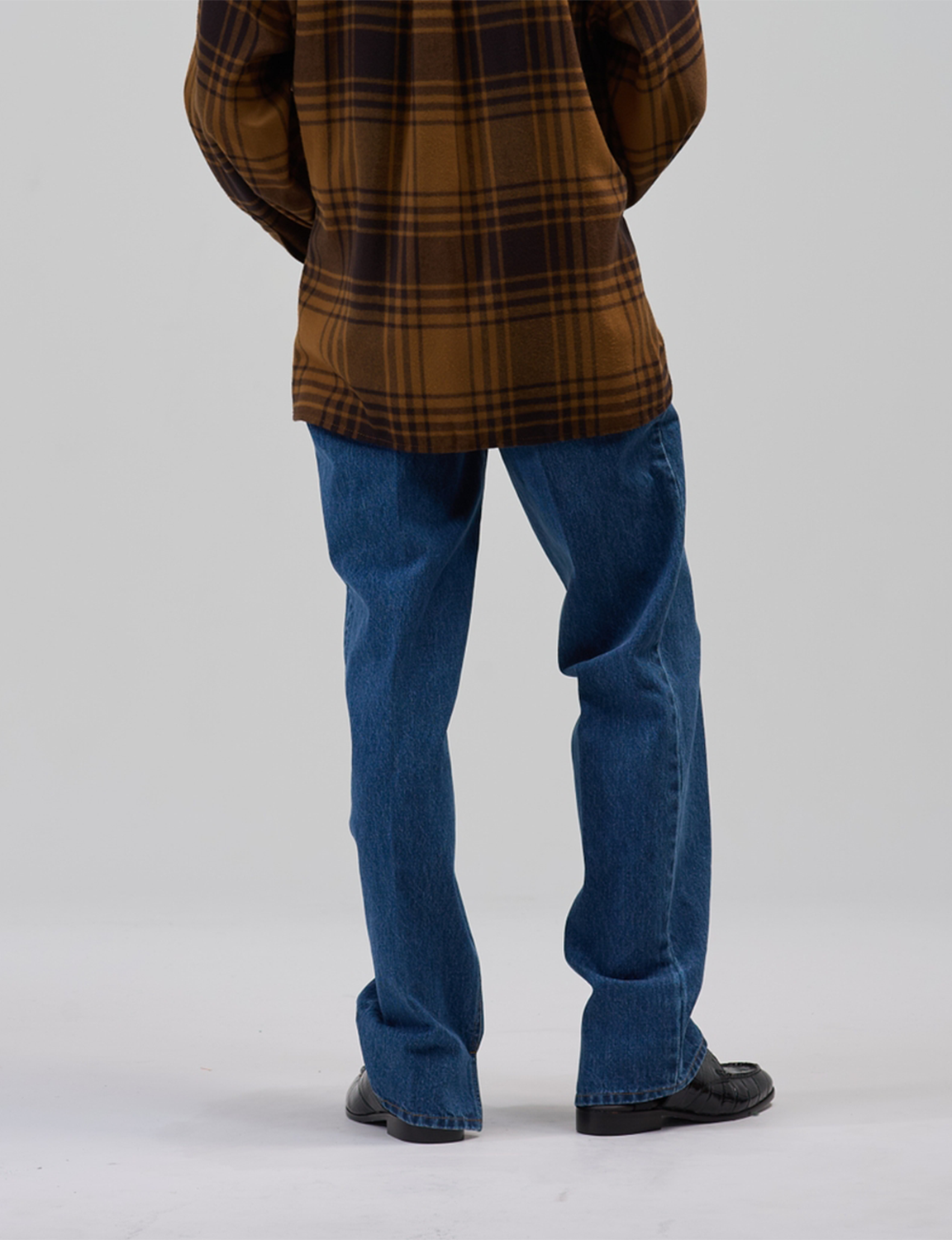6 Pockets