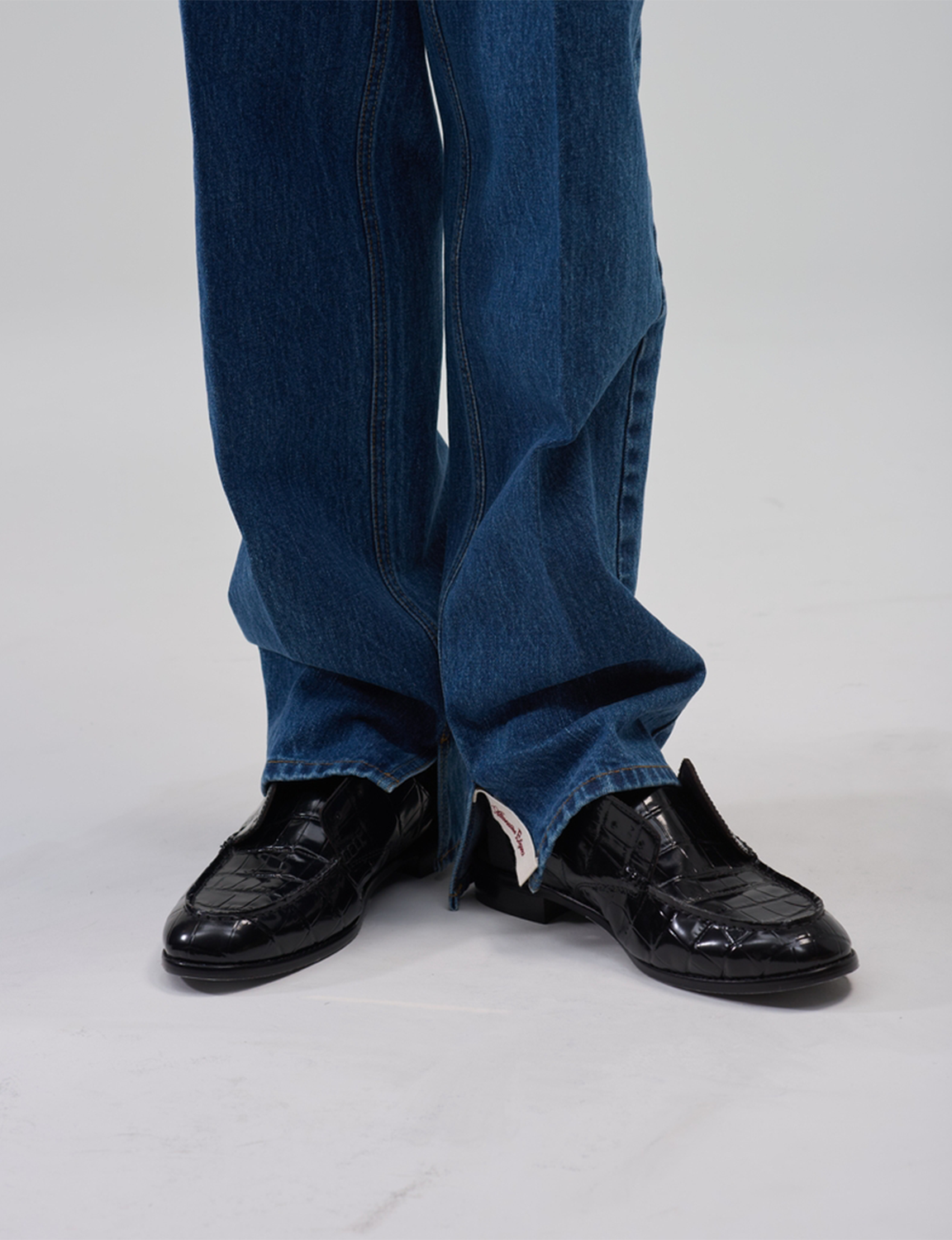 6 Pockets