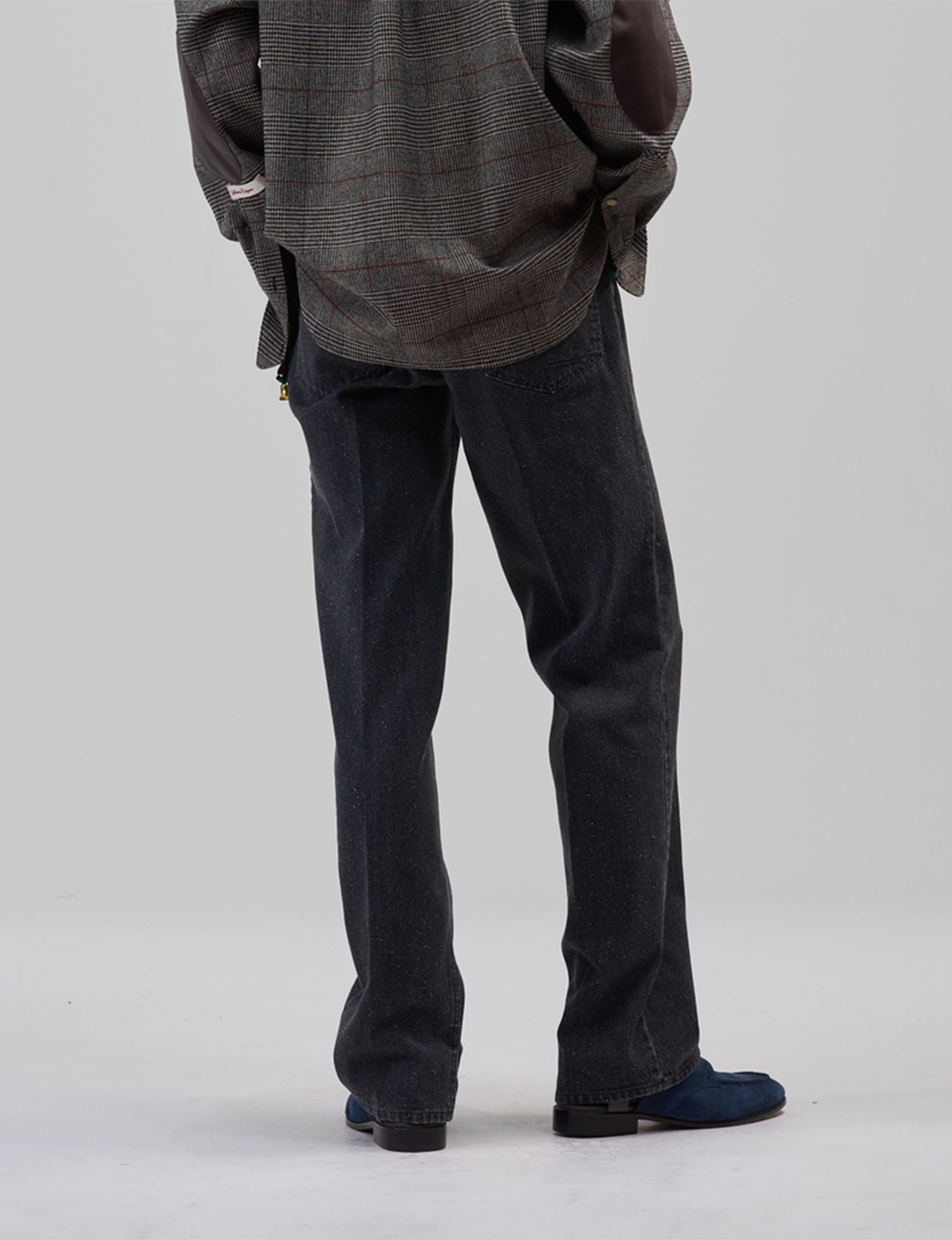 6 Pockets