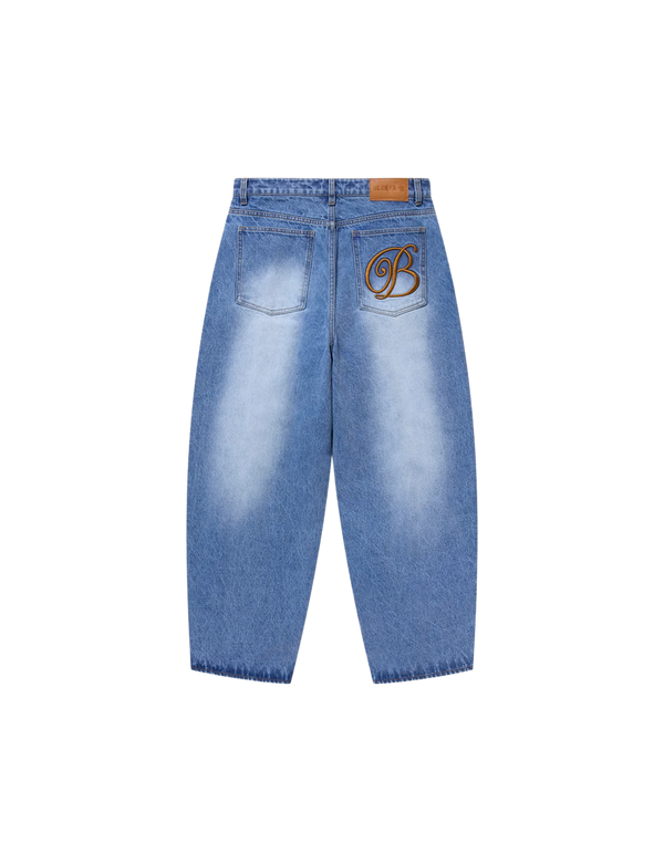 B EMBLEM EXTRA BAGGY JEANS