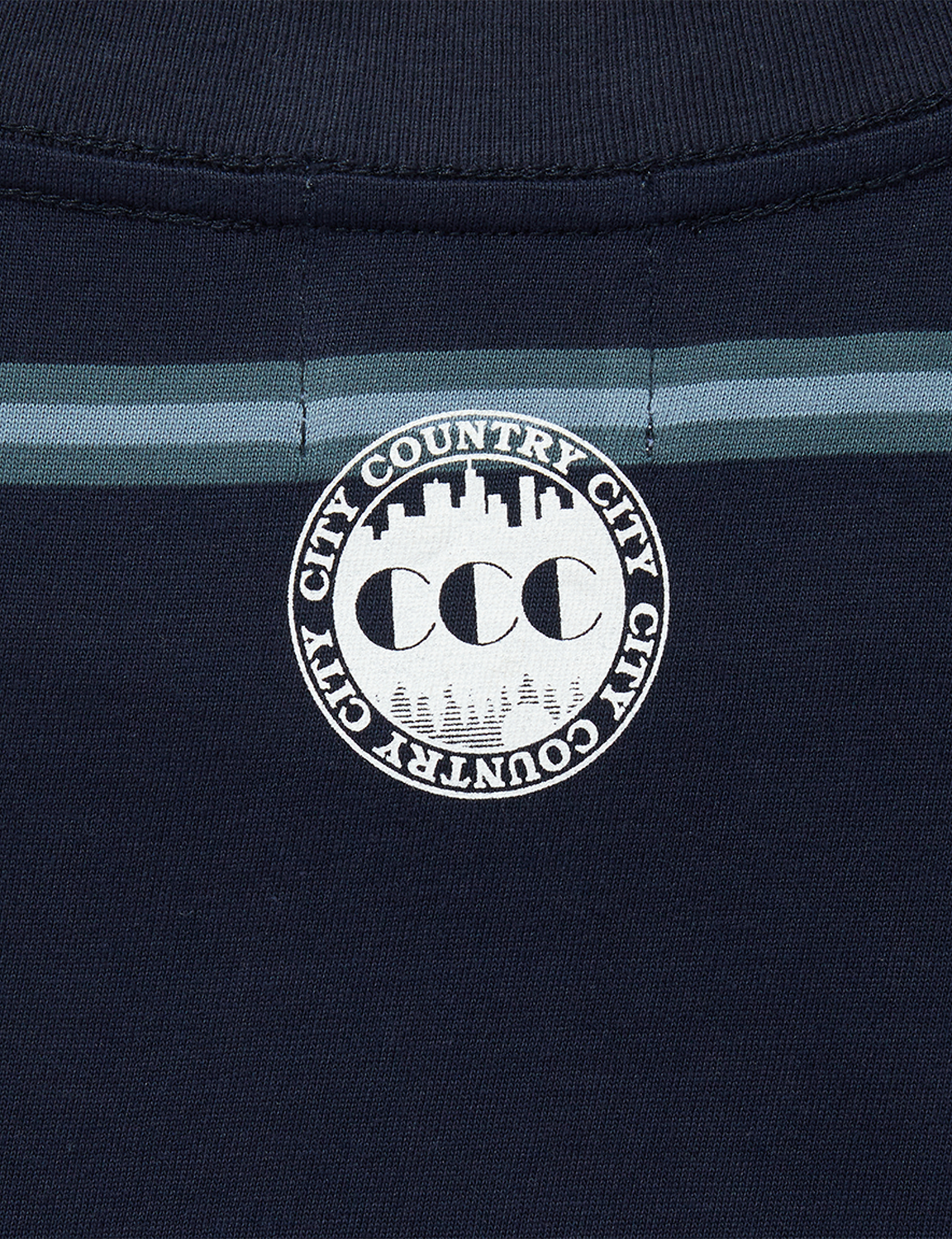 EMBROIDERD LOGO BORDER T-SHIRT