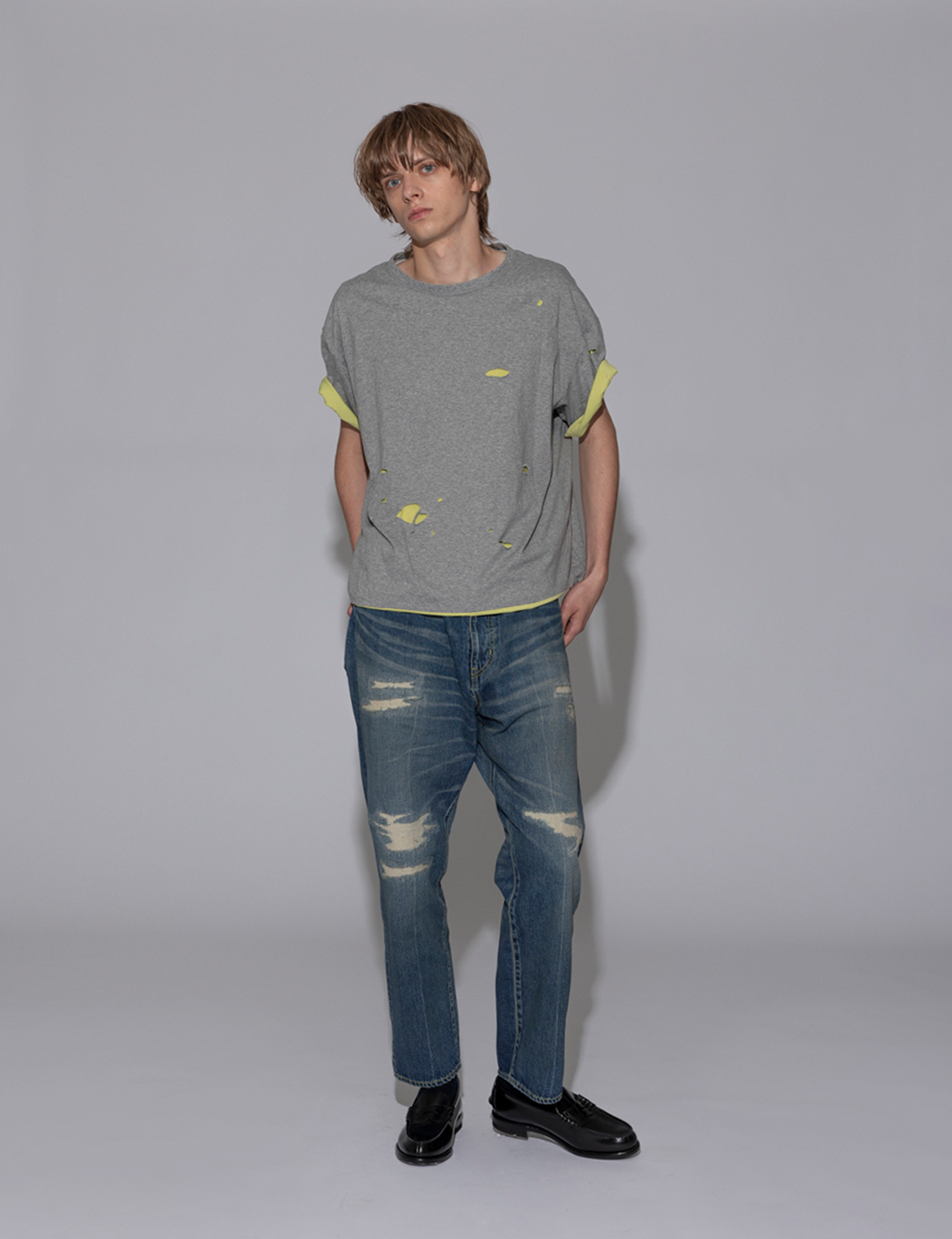 DAMAGED BIG TEE