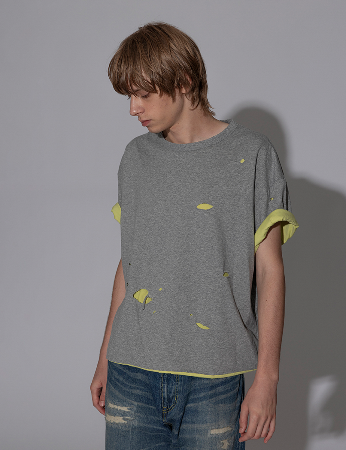 DAMAGED BIG TEE