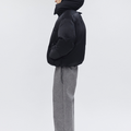 OUAT(オーユーエーティー) 2026FW OFFICE PUFFER ウールキュプラダウンジャケット ブラック 着用イメージ サイド