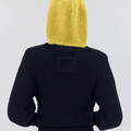 OUAT(オーユーエーティー) 2026FW META KNIT PARKA ローゲージニットフライトパーカー ブラック フードをかぶったバック