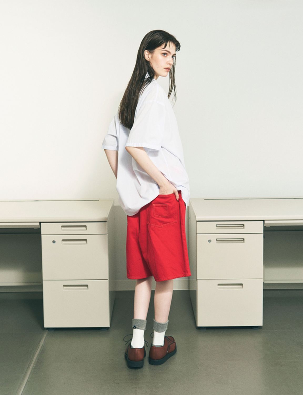FLOATING HEART SS SHIRT