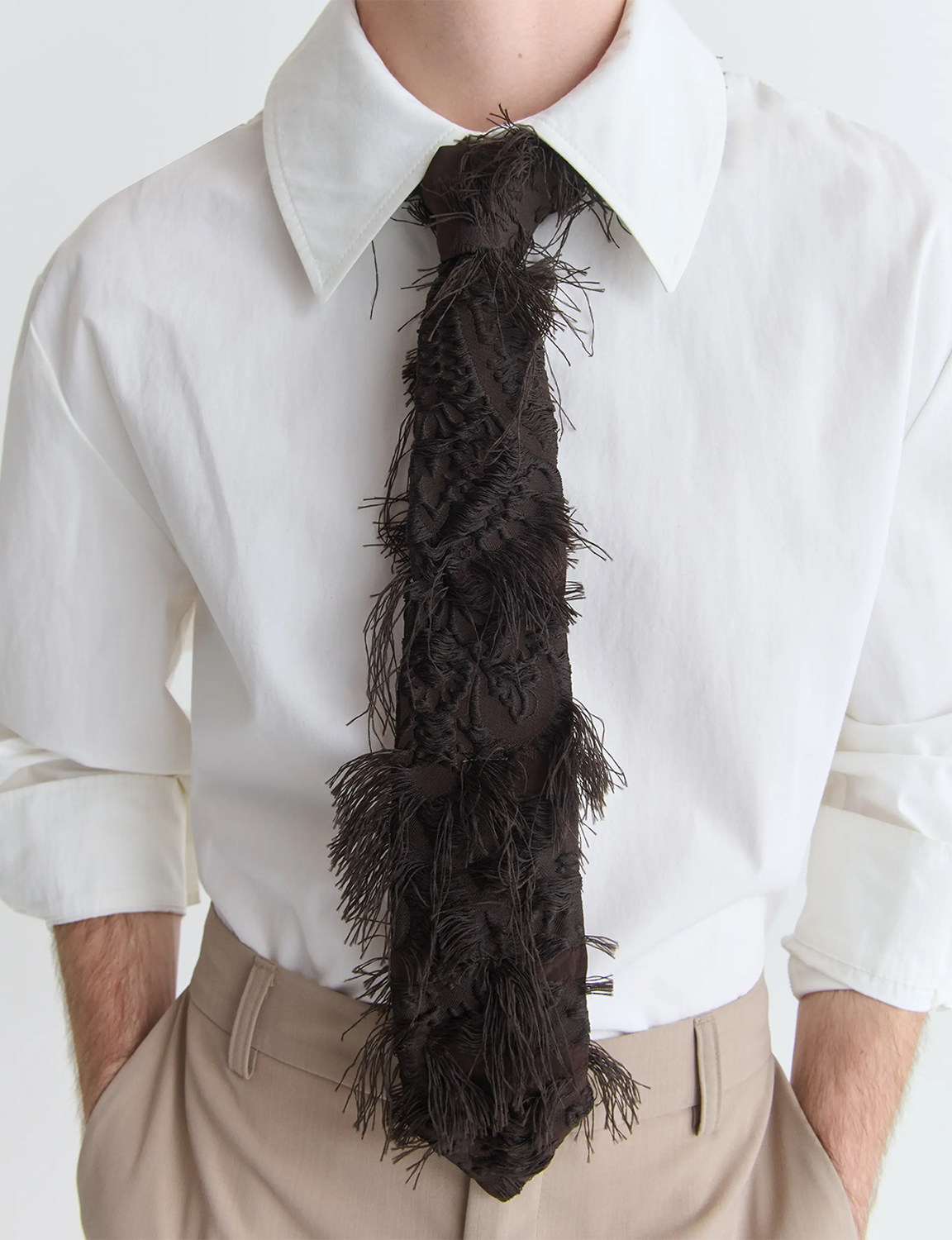 Lyra Tie
