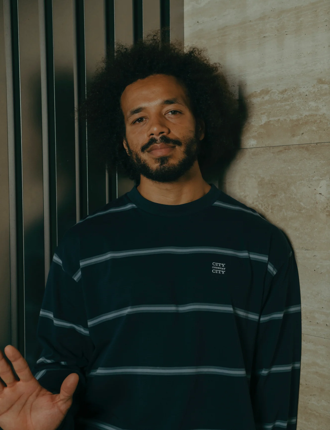 EMBROIDERED LOGO BORDER L/S T-SHIRT